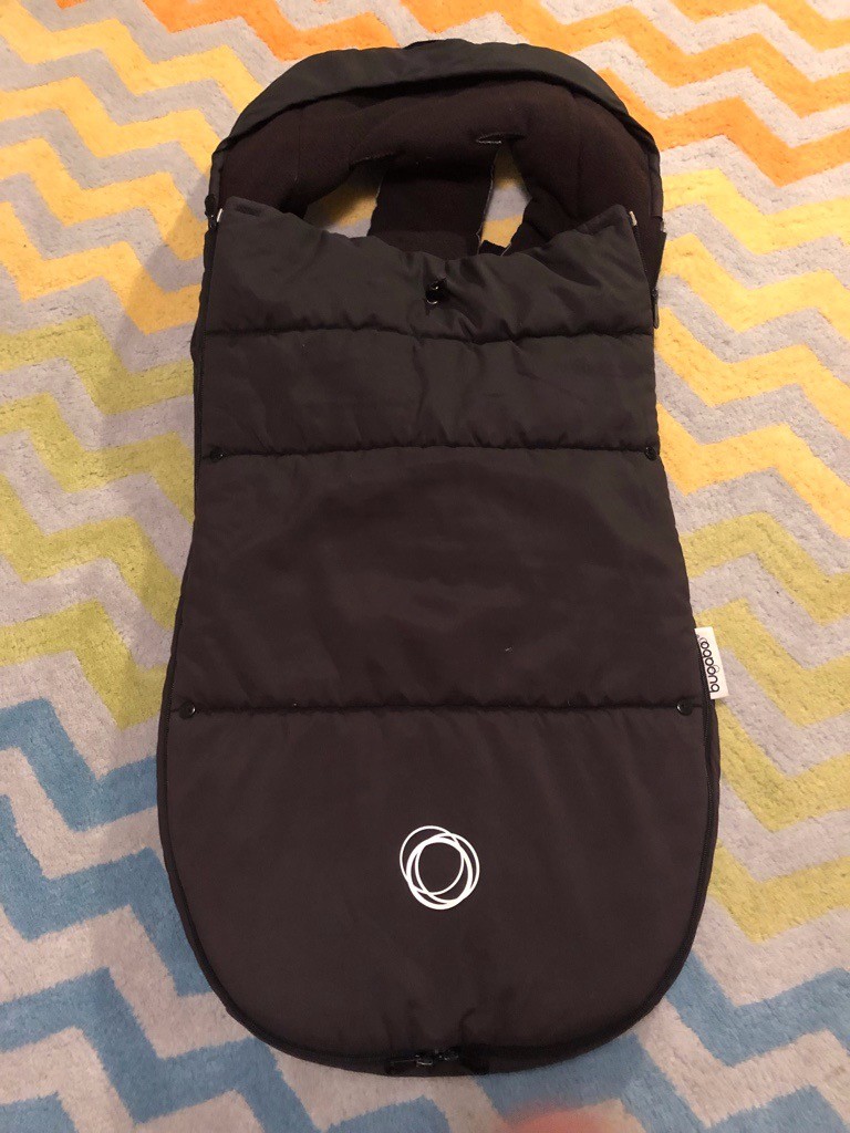 bugaboo footmuff black